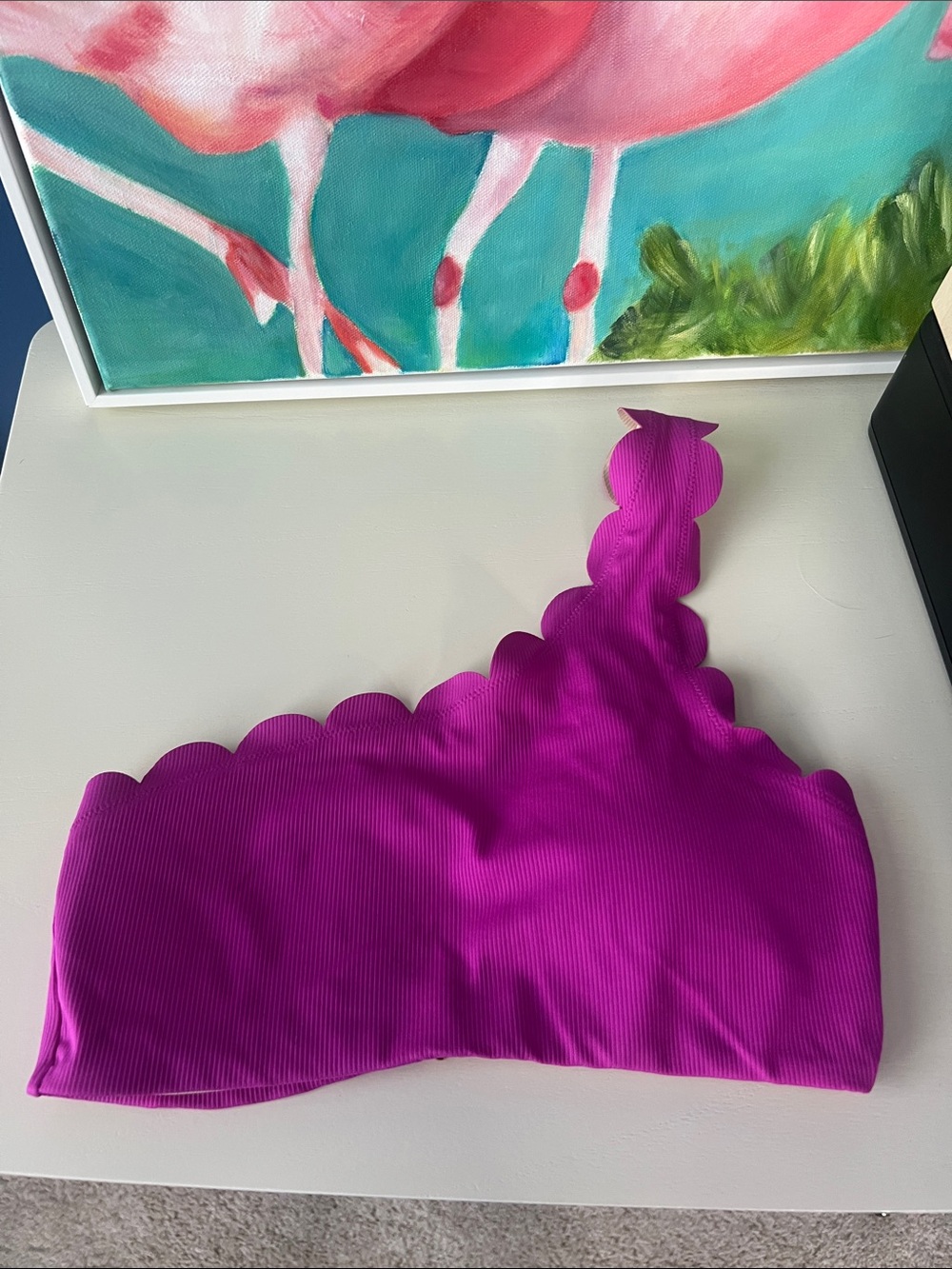 NWOT Vanilla Beach purple scalloped one shoulder bikini top small